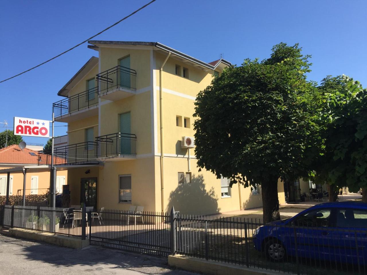 Hotel Argo Rimini Exterior foto