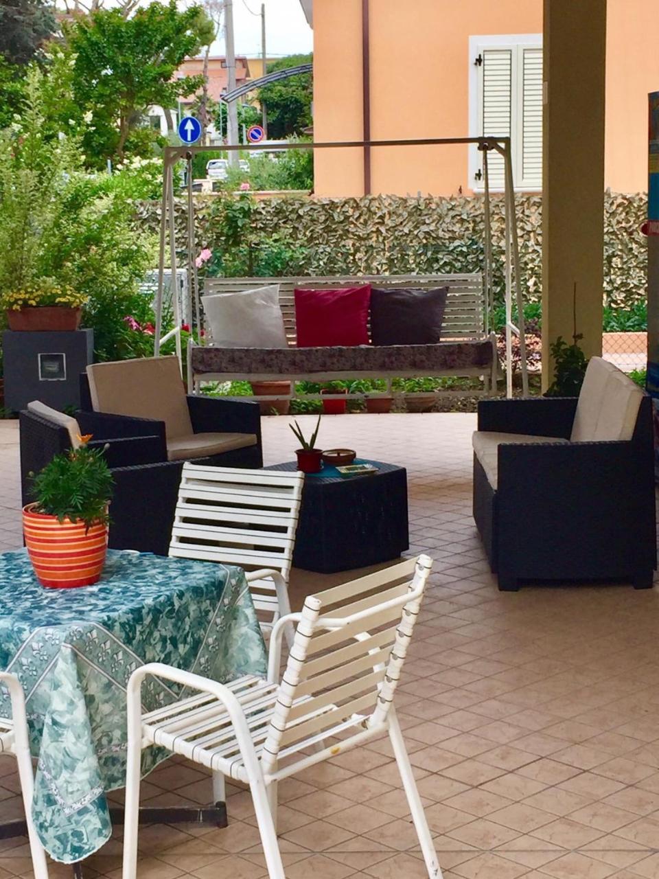 Hotel Argo Rimini Exterior foto